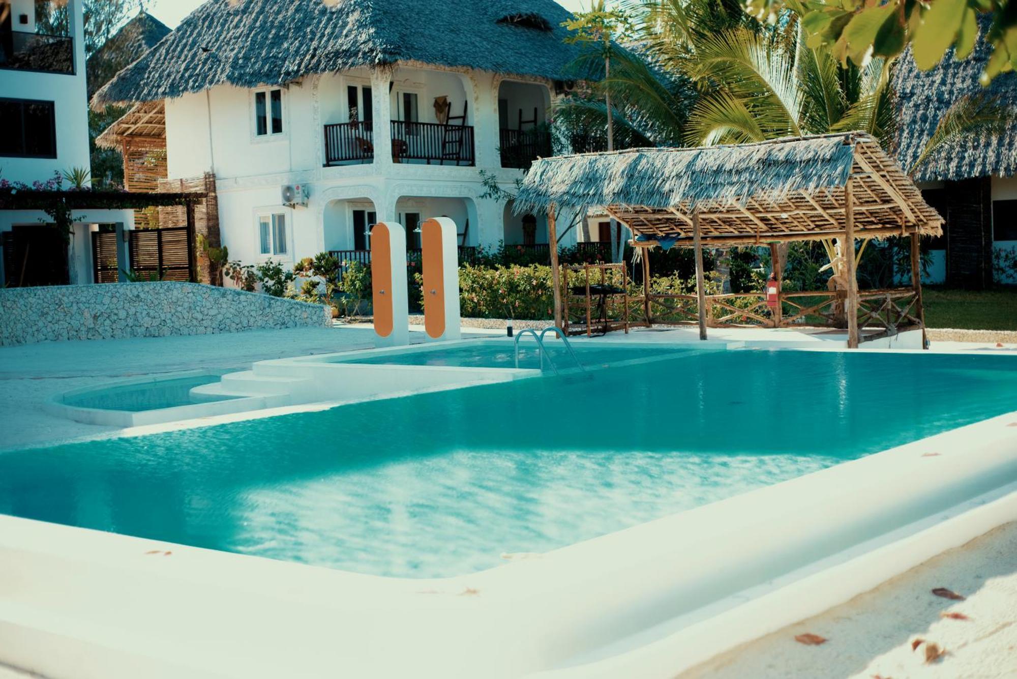 Manolo Beach Resort Ероа Экстерьер фото